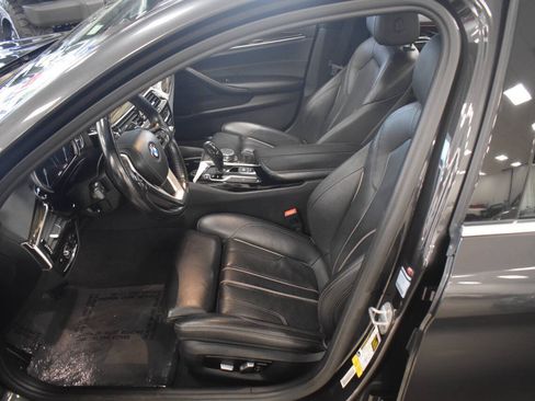 Used 2018 BMW 540i RWD image 59