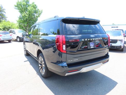 New 2026 Ford Expedition Max Platinum w/ Driver's Package AWD/4WD image 6