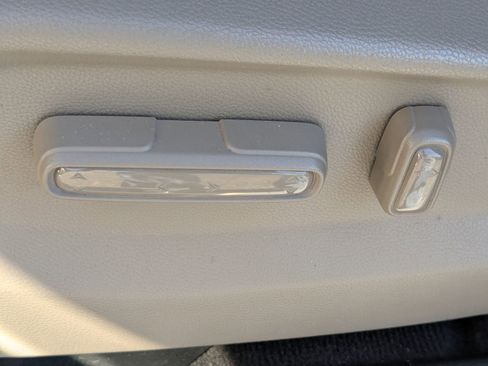 Used 2024 Honda Odyssey Elite image 25