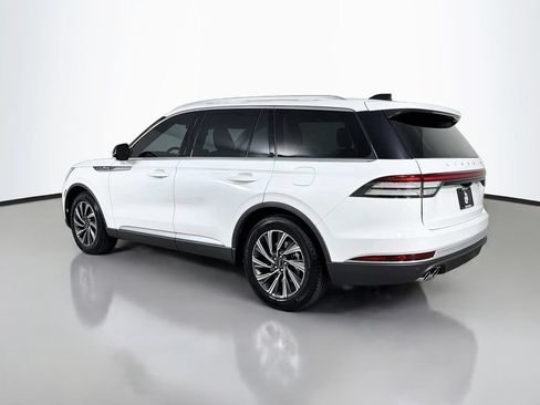 Used 2026 Lincoln Aviator 2WD image 7