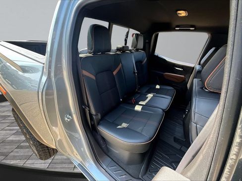 New 2026 GMC Canyon AT4 AWD/4WD image 10