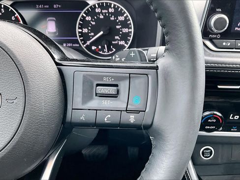 Certified 2022 Nissan Rogue SL FWD image 24
