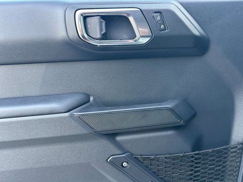 New 2025 Ford Bronco Outer Banks w/ Sasquatch Package image 10