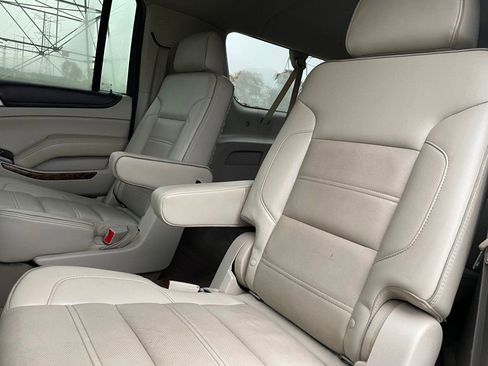 Used 2016 GMC Yukon XL Denali image 22