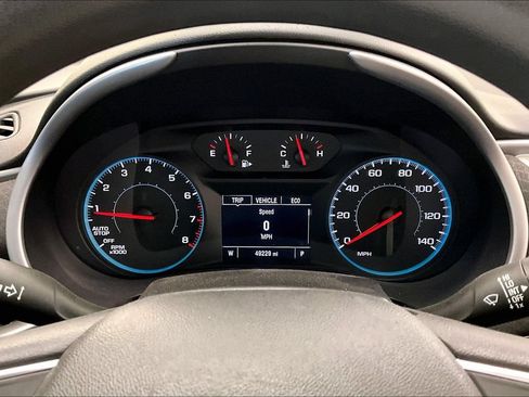 Used 2022 Chevrolet Malibu LT FWD image 19