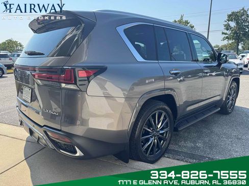 Used 2023 Lexus LX 600 F Sport w/ Accessory Package (Z1) image 6
