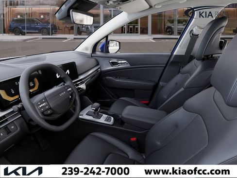 New 2026 Kia Sportage EX FWD image 17