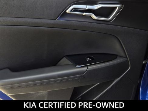 Certified 2024 Kia Sportage EX FWD image 10