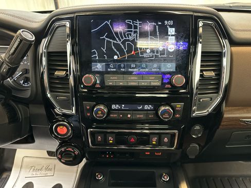 Certified 2021 Nissan Titan Platinum Reserve w/ Moonroof Package image 6