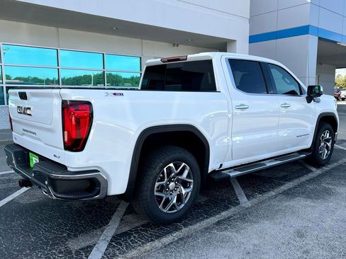 New 2026 GMC Sierra 1500 SLT w/ SLT Premium Plus Package AWD/4WD image 4