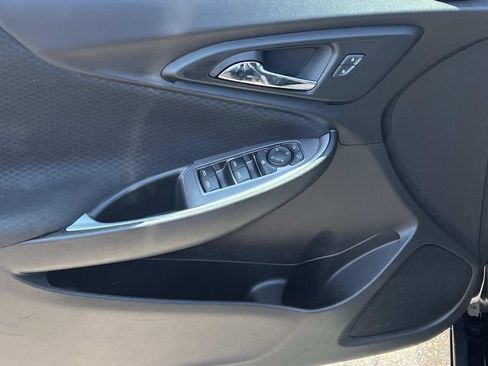 Used 2024 Chevrolet Malibu LT FWD image 12