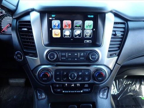 Used 2018 Chevrolet Tahoe LT w/ Luxury Package AWD/4WD image 17
