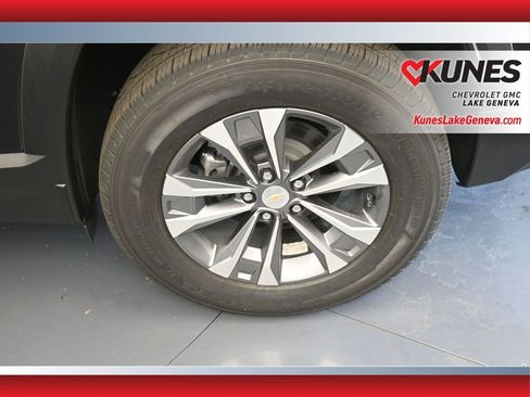 New 2026 Chevrolet Equinox LT w/ Safety and Technology Package image 11