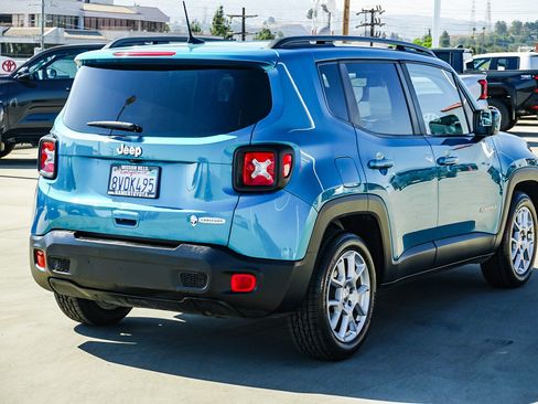 Used 2021 Jeep Renegade Latitude FWD image 7