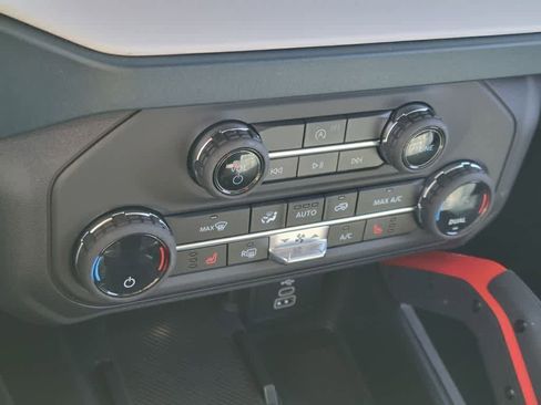 New 2026 Ford Bronco Heritage Edition AWD/4WD image 22