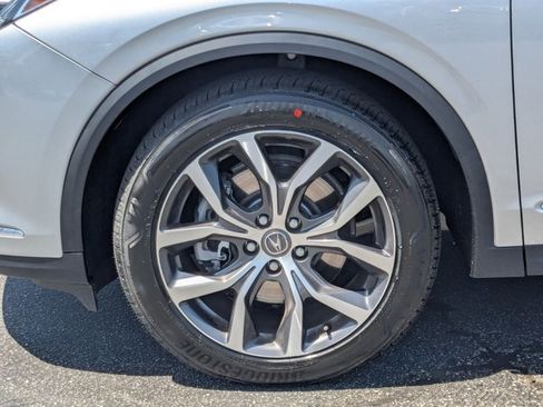 Used 2023 Acura MDX SH-AWD w/ Technology Package image 28