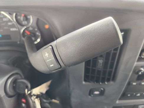 New 2025 Chevrolet Express 2500 RWD image 22
