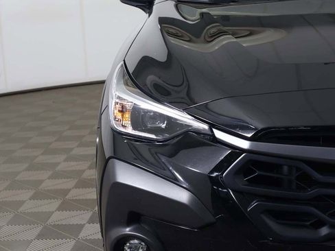 Used 2025 Subaru Crosstrek 2.0i Premium AWD/4WD image 13
