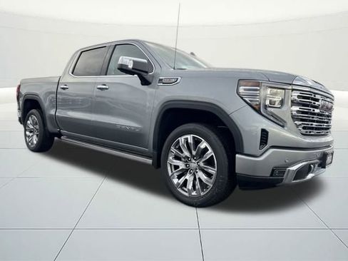 New 2025 GMC Sierra 1500 Denali w/ Denali Reserve Package image 6