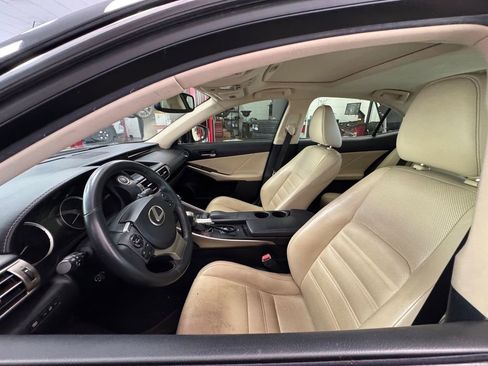 Used 2015 Lexus IS 250 AWD w/ Luxury Package image 9