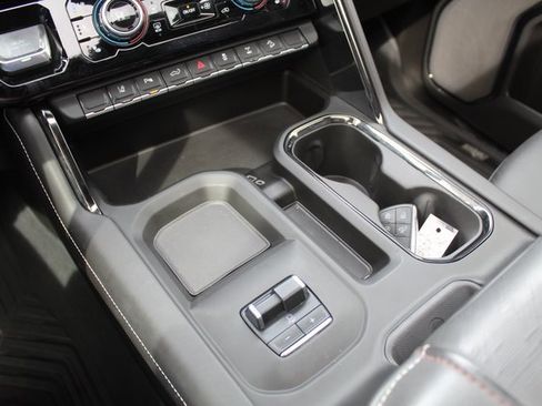 Used 2024 GMC Sierra 2500 AT4X w/ AT4X AEV Edition image 39