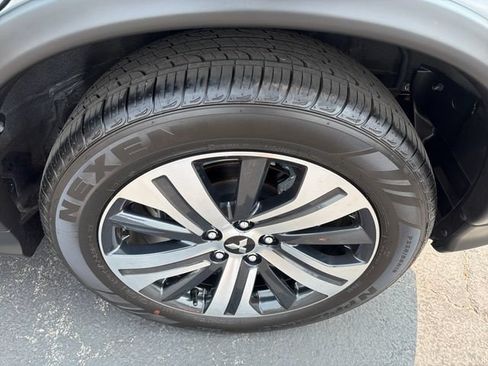 Used 2025 Mitsubishi Outlander Sport SE AWD/4WD image 26