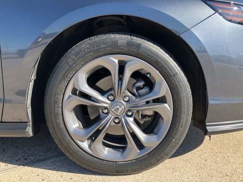 Used 2024 Honda Accord EX image 10