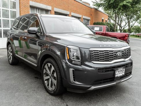 Used 2020 Kia Telluride S AWD/4WD image 5