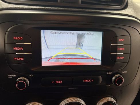 Used 2019 Kia Soul FWD image 15