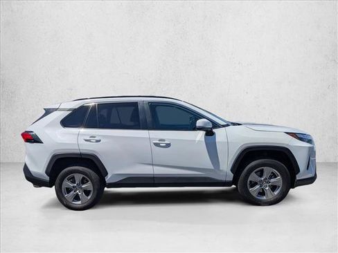 Used 2024 Toyota RAV4 XLE FWD image 4