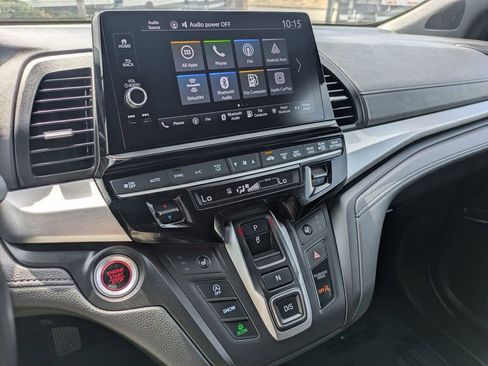 Used 2025 Honda Odyssey Sport-L image 18