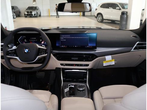 Used 2026 BMW 330i Sedan w/ Premium Package RWD image 18