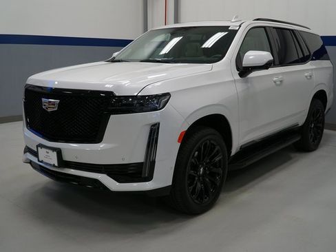 Used 2024 Cadillac Escalade Sport Platinum w/ LPO, ONYX Package image 1