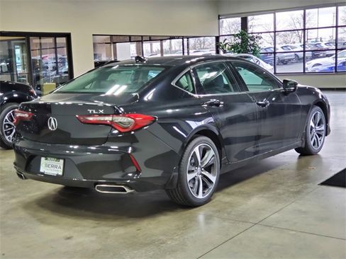 Used 2025 Acura TLX w/ Technology Package image 4