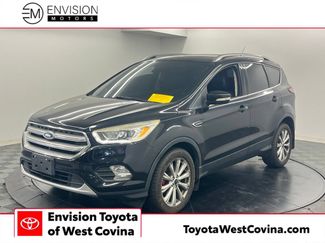 Used 2017 Ford Escape Titanium FWD video 1