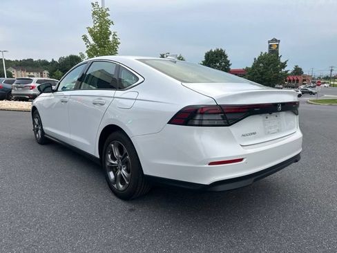 Used 2023 Honda Accord EX image 5