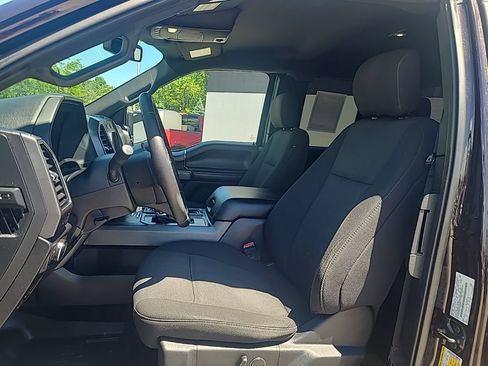 Used 2018 Ford F150 XLT w/ Equipment Group 302A Luxury AWD/4WD image 10