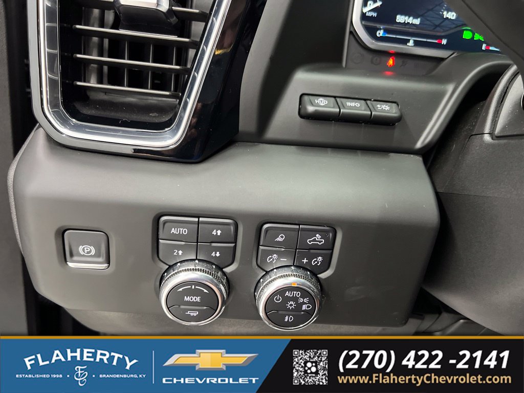 Used 2025 GMC Sierra 2500 Denali Ultimate w/ Max Trailering Package AWD/4WD image 25