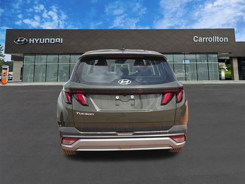 Used 2026 Hyundai Tucson SE FWD image 6