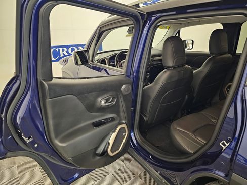 Used 2017 Jeep Renegade Limited AWD/4WD image 20