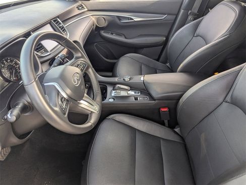 Used 2025 INFINITI QX55 Luxe w/ Cargo Package image 31