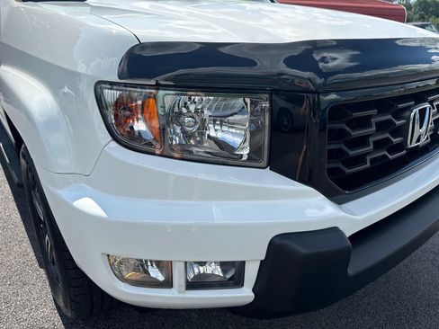 Used 2014 Honda Ridgeline Sport image 16