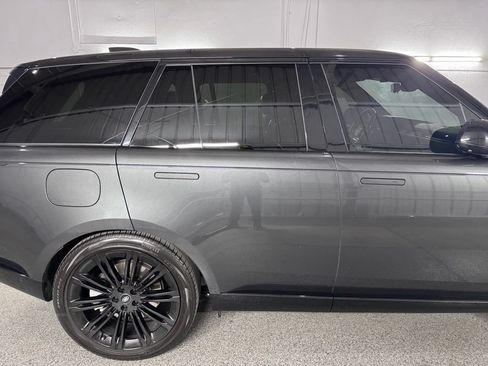 Used 2023 Land Rover Range Rover SE AWD/4WD image 7