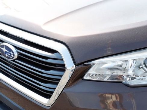 Used 2019 Subaru Ascent Premium w/ Popular Package #4 AWD/4WD image 9