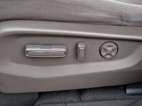 Used 2019 Honda Odyssey EX image 25