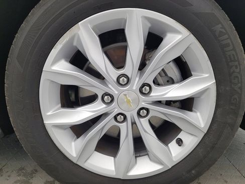 Used 2022 Chevrolet Malibu LT image 31