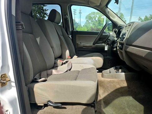 Used 2005 Dodge Dakota SLT w/ Trailer Tow Group image 19