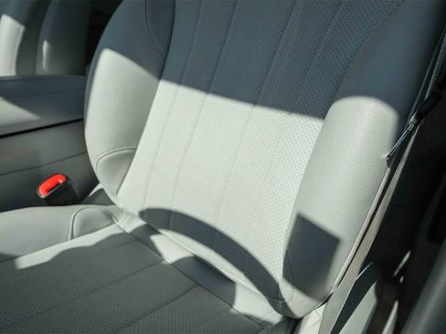 Used 2024 Mercedes-Benz EQE 350+ SUV image 23