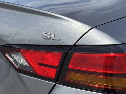 Certified 2023 Nissan Altima 2.5 SL FWD image 26