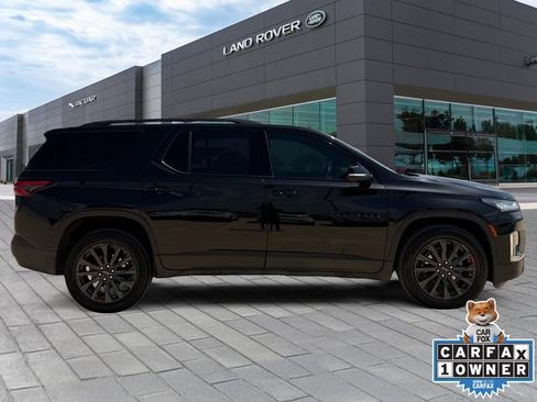 Used 2023 Chevrolet Traverse RS AWD/4WD image 6